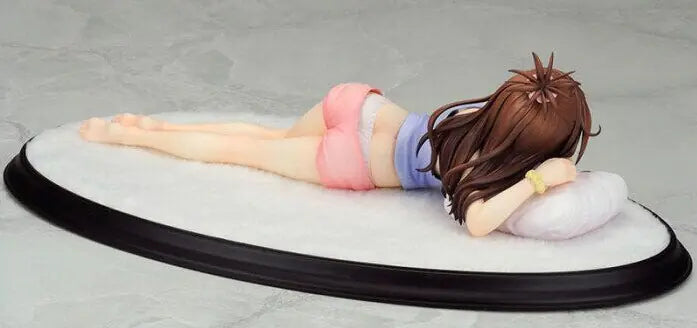 Figure Mikan Yuuki – TO LOVE RU Sleepy Pose Model